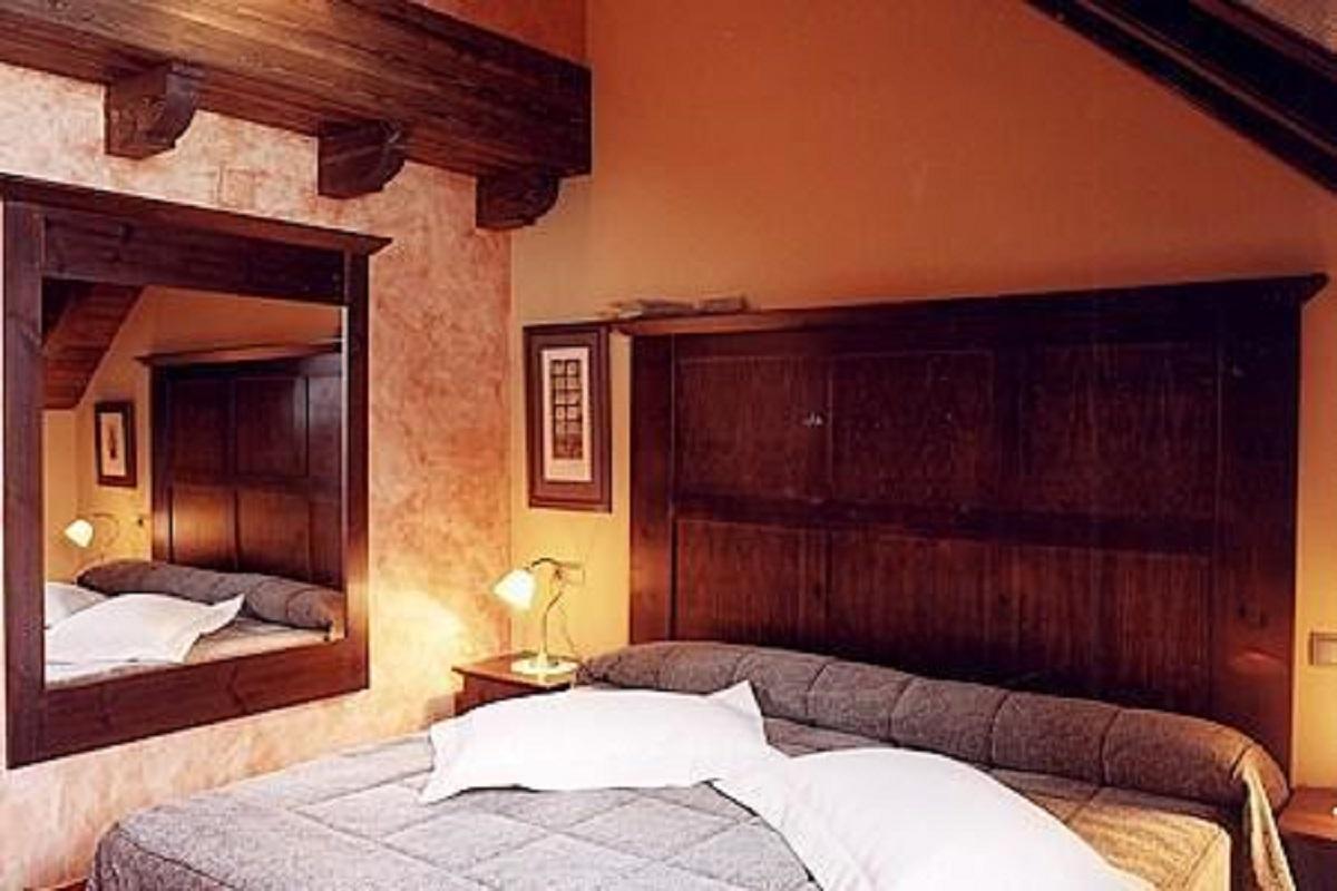 Hotel Hospital De Benasque Exteriör bild