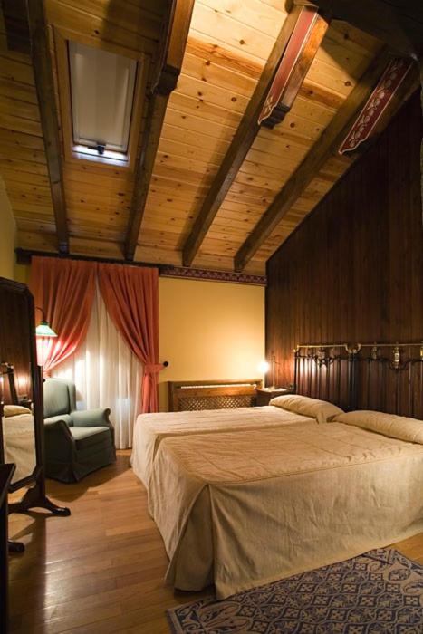 Hotel Hospital De Benasque Exteriör bild