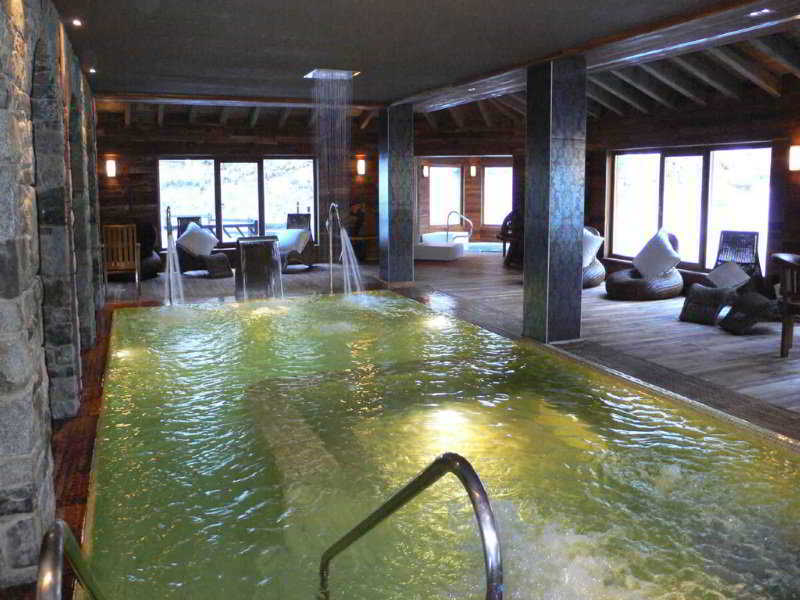 Hotel Hospital De Benasque Exteriör bild